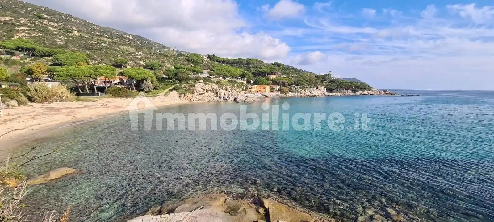 Villa in vendita a Campo nell'Elba