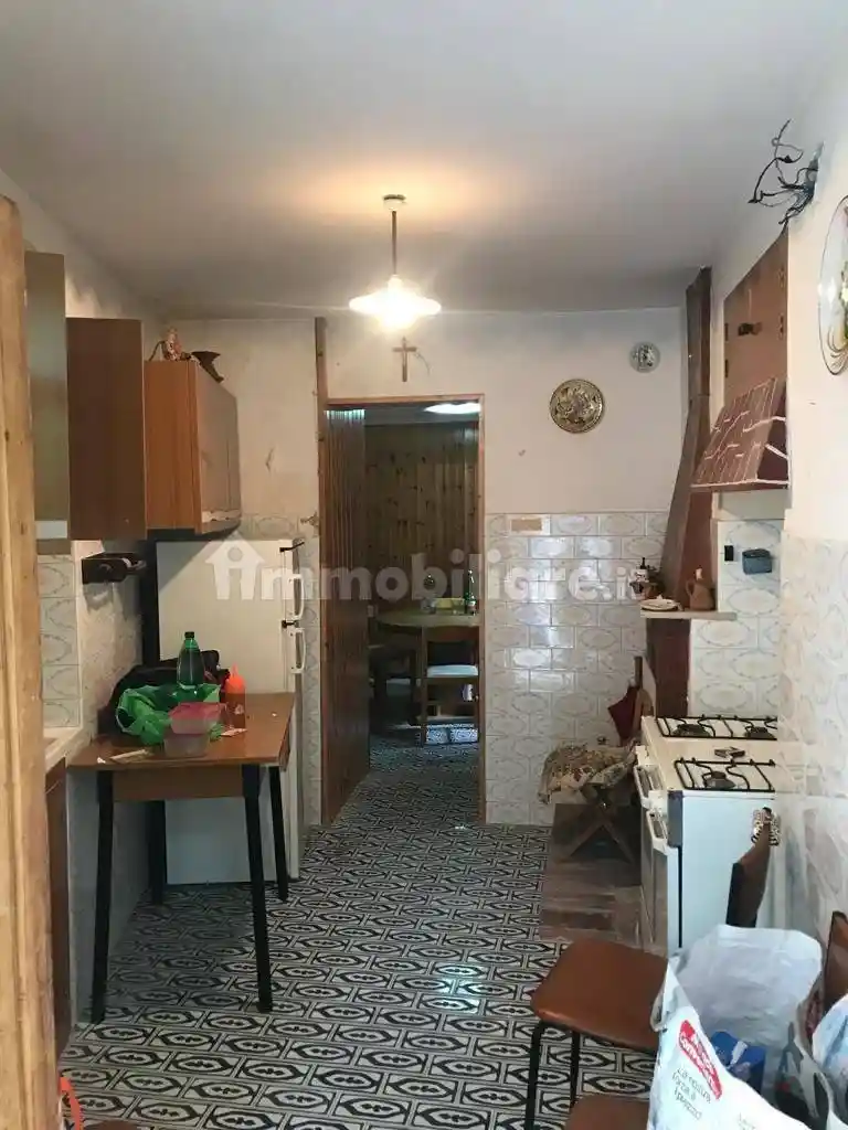 Quadrilocale via Farnese, Centro, Farindola - foto 3