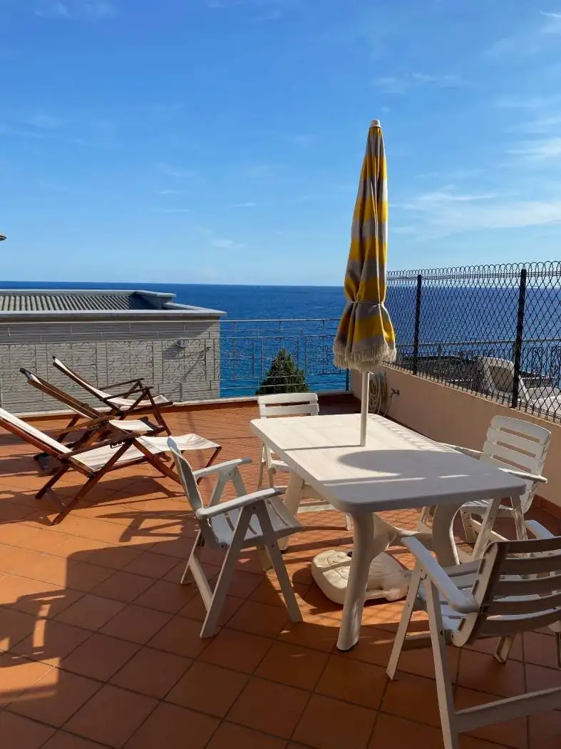 Appartamento in affitto a Borgio Verezzi