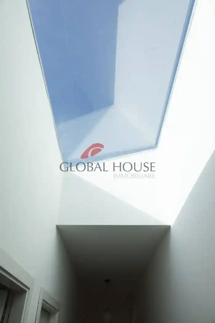 Palazzo - Edificio in Vendita - foto 2