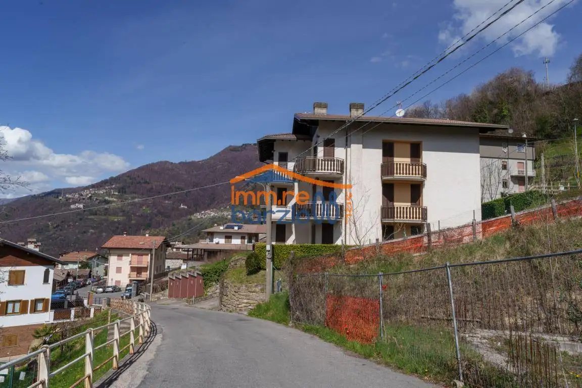 Quadrilocale buono stato, secondo piano, Centro, Crandola Valsassina - foto 2