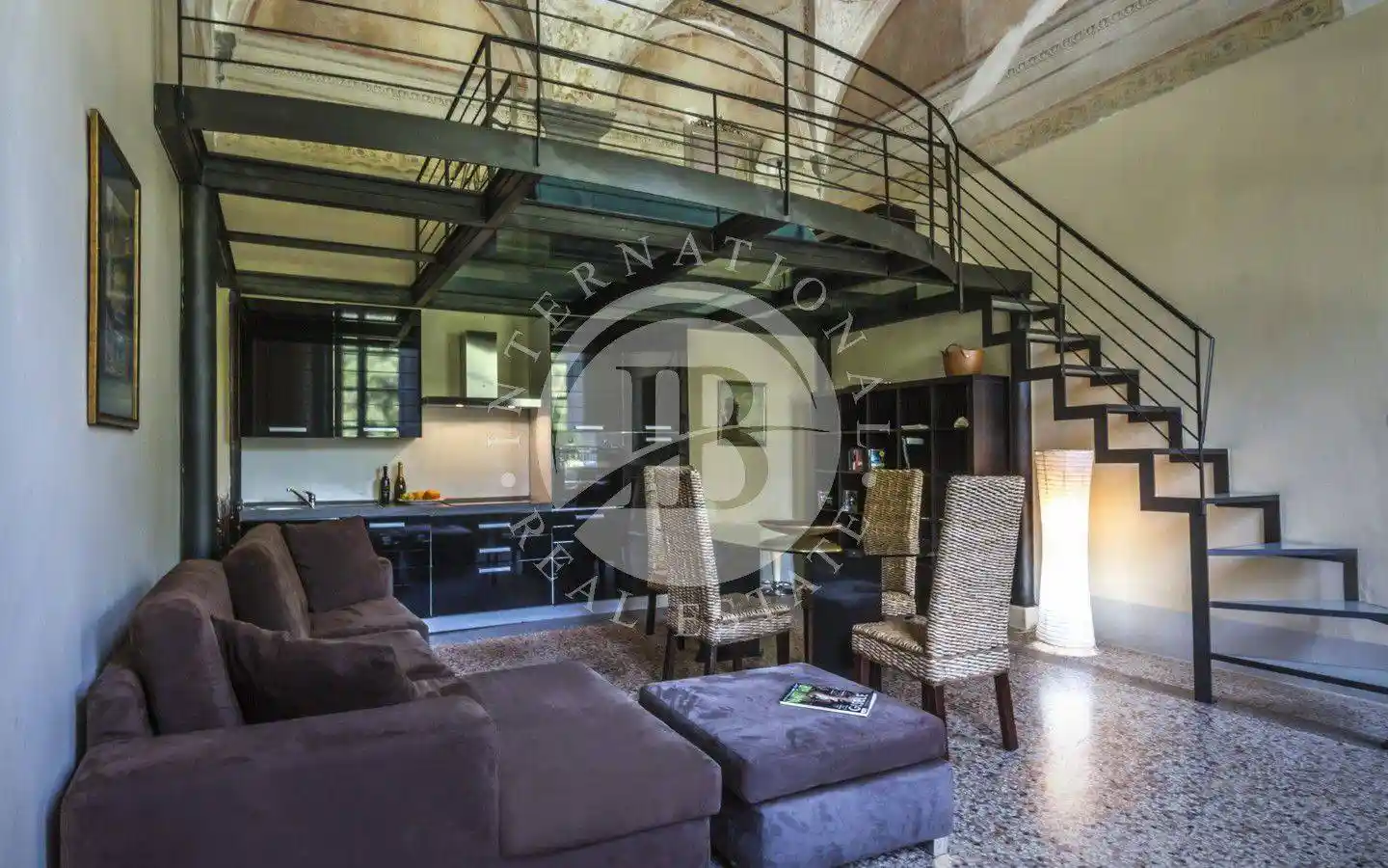 Appartamento in vendita a Lucca