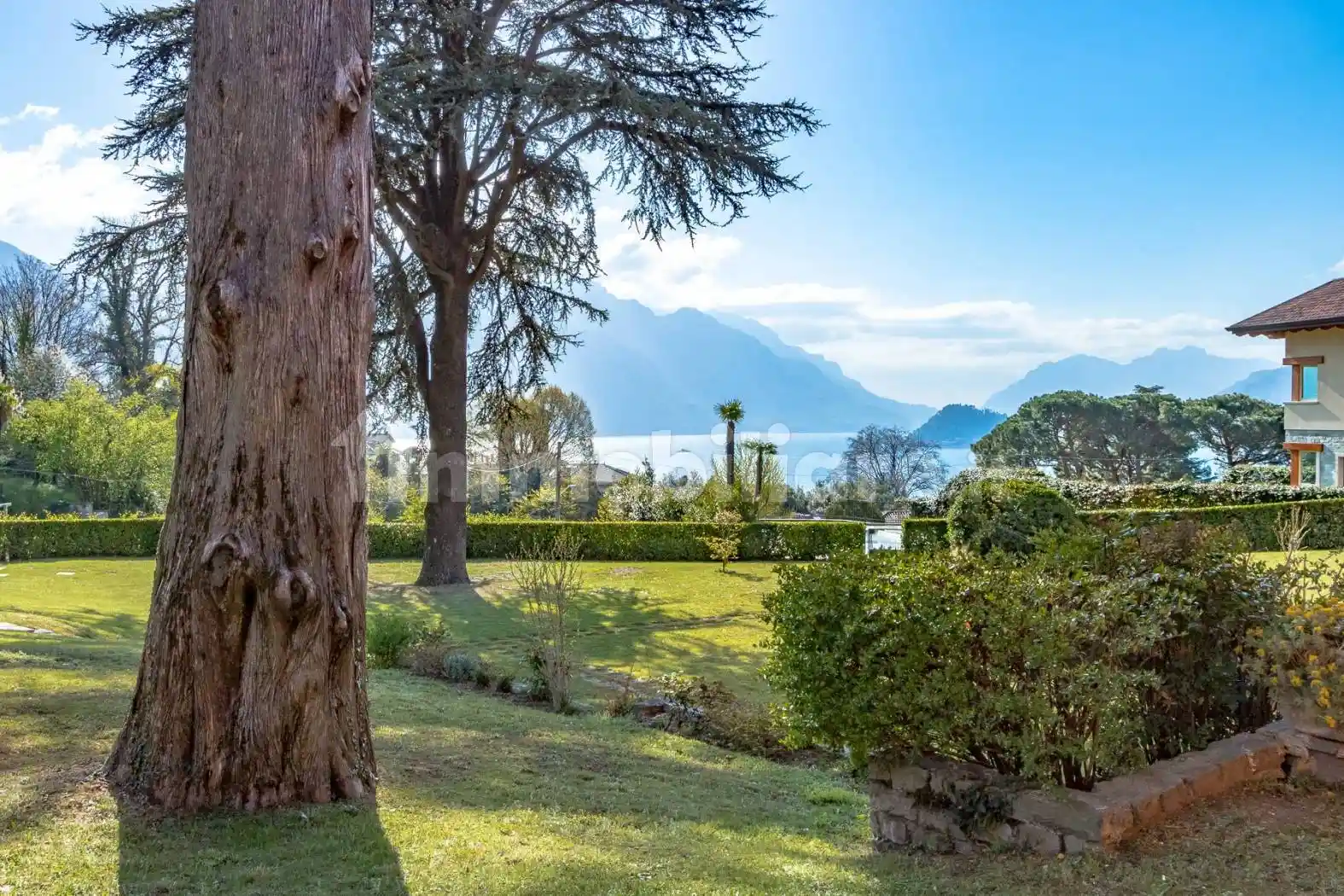 Appartamento in vendita a Menaggio