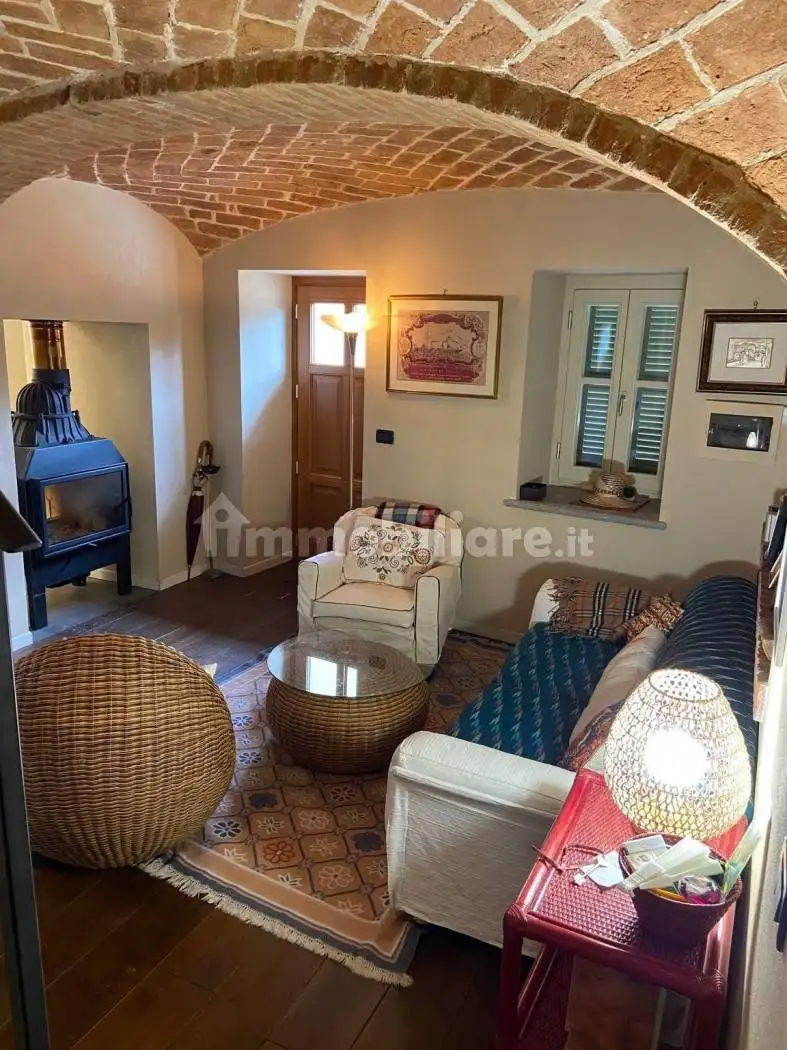 Rustico - Casale in vendita a Passerano Marmorito