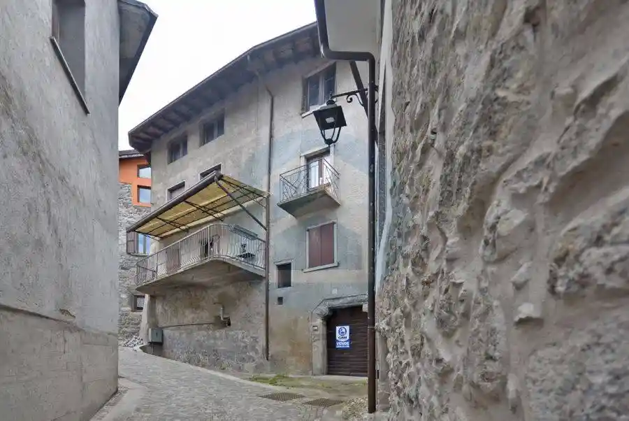 Casa indipendente in vendita a Niardo