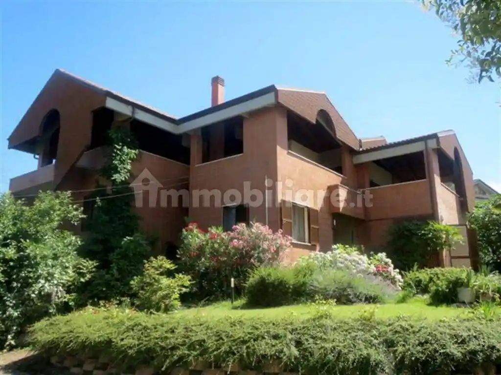 Villa in vendita a Ostra