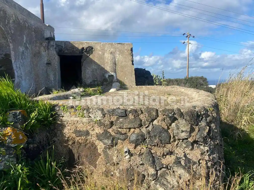 Rustico - Casale in vendita a Pantelleria