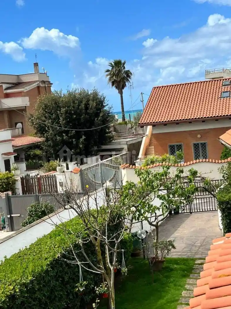Villa in vendita a Anzio