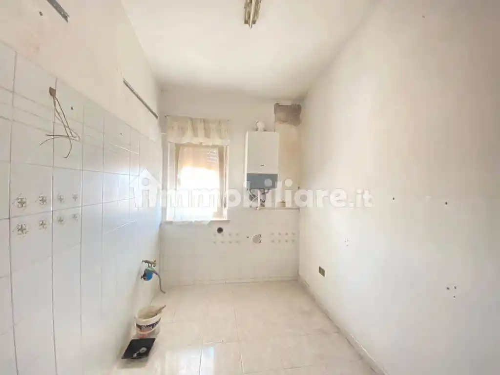 Trilocale via 20 Settembre, Centro, Avezzano - foto 5