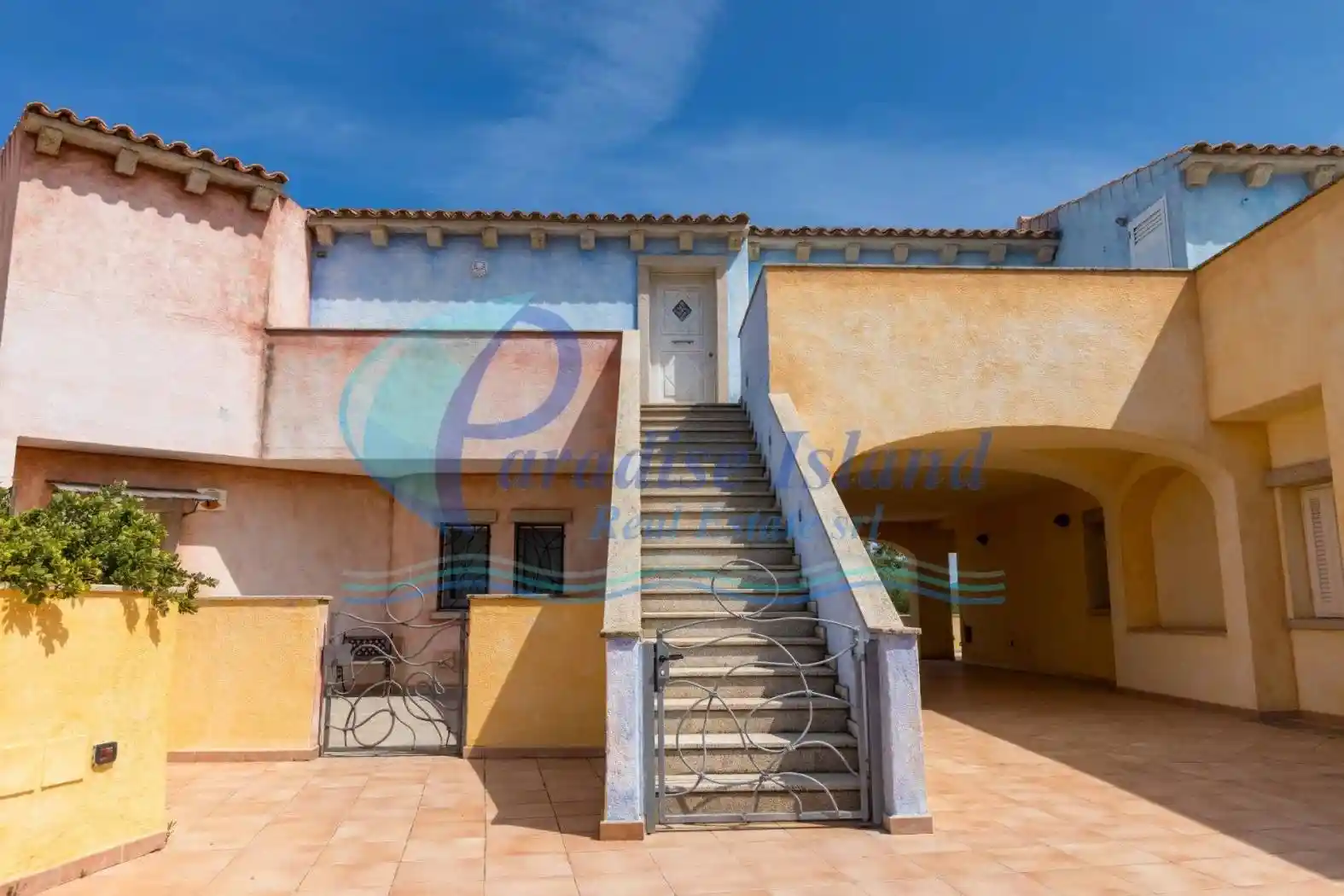 Appartamento in vendita a Arzachena