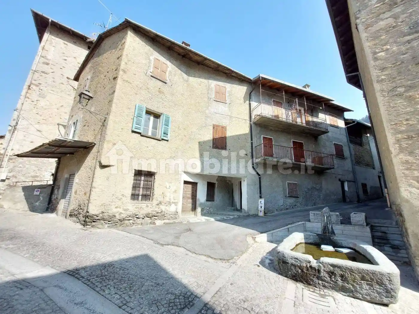 Appartamento in vendita a Valdisotto