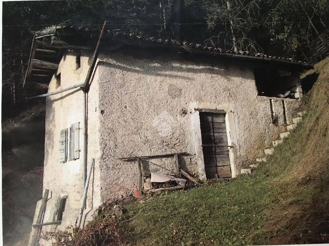 Rustico - Casale in vendita a Magasa