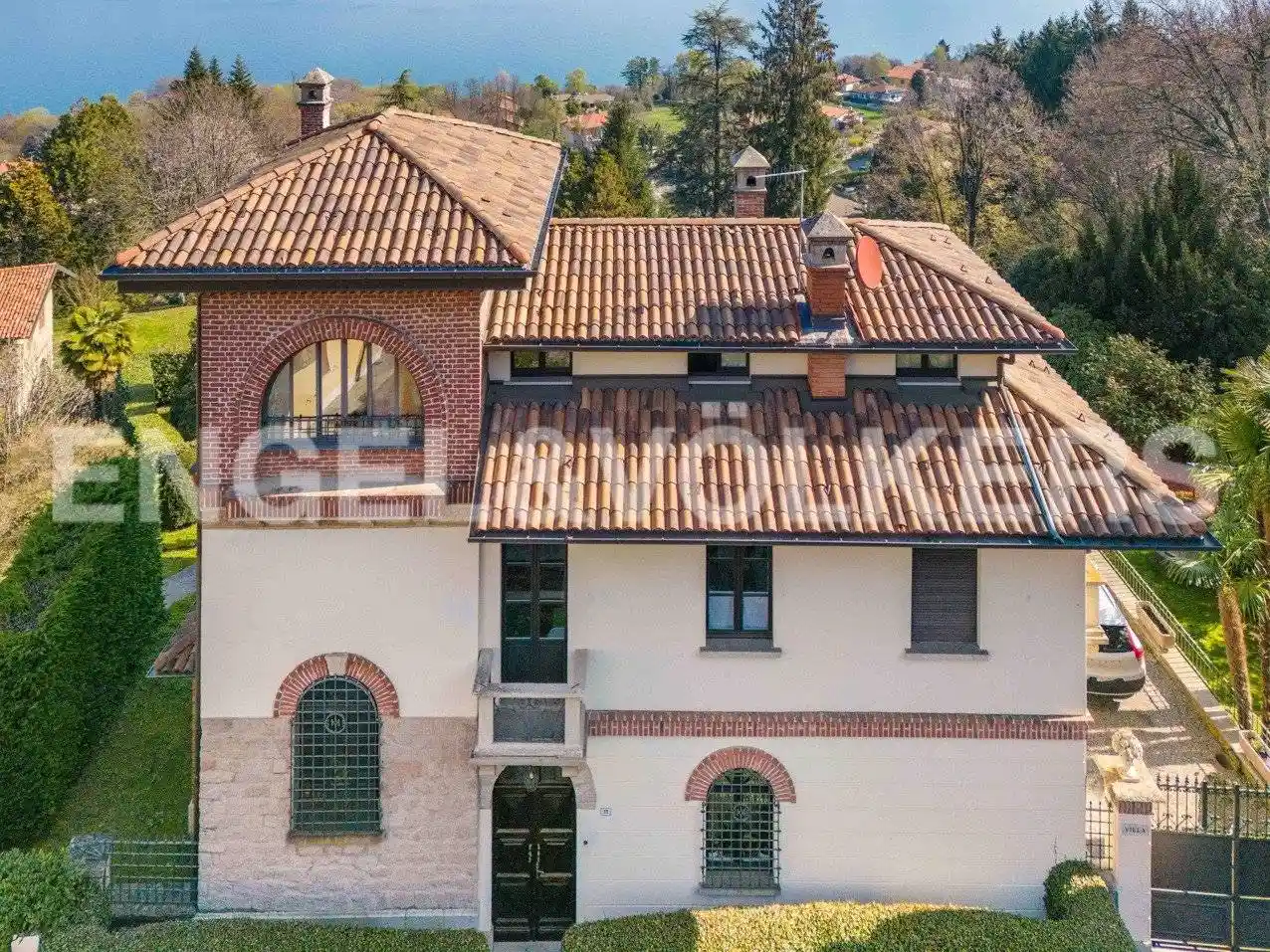 Villa in vendita a Stresa