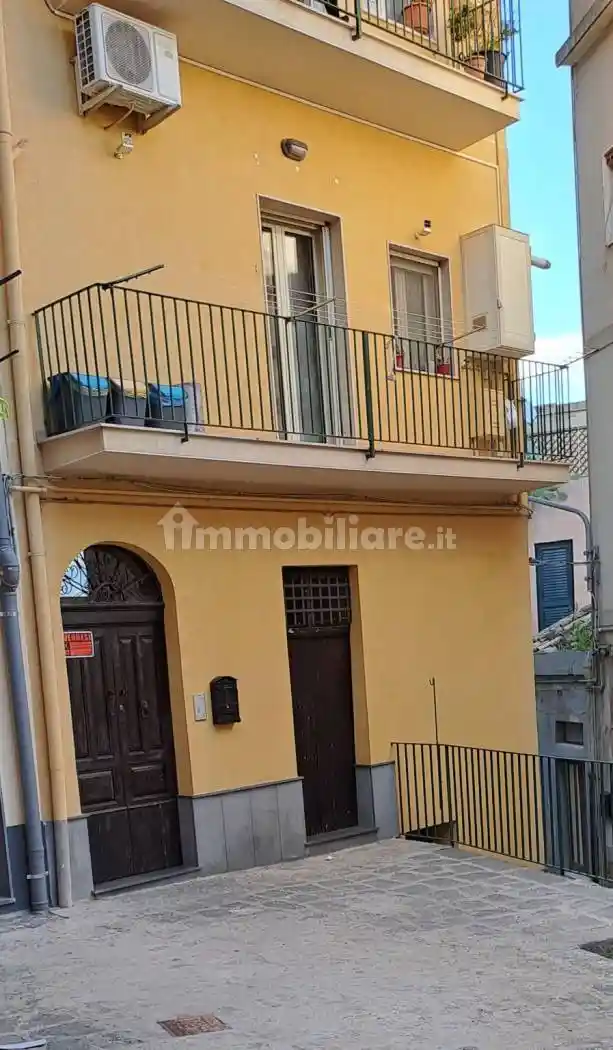Appartamento in vendita a Centuripe