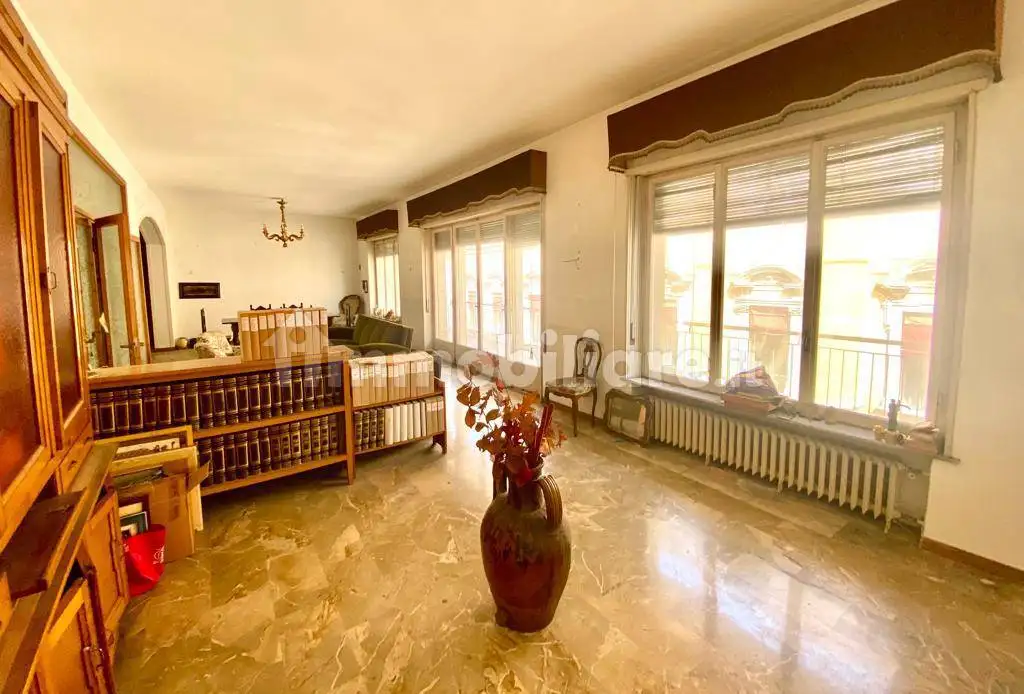 Appartamento in vendita a Forlì