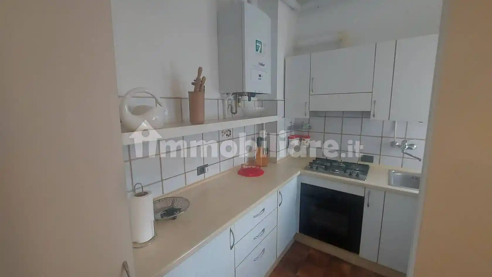 Appartamento buono stato, quarto piano, Centro, Falconara Marittima - foto 3