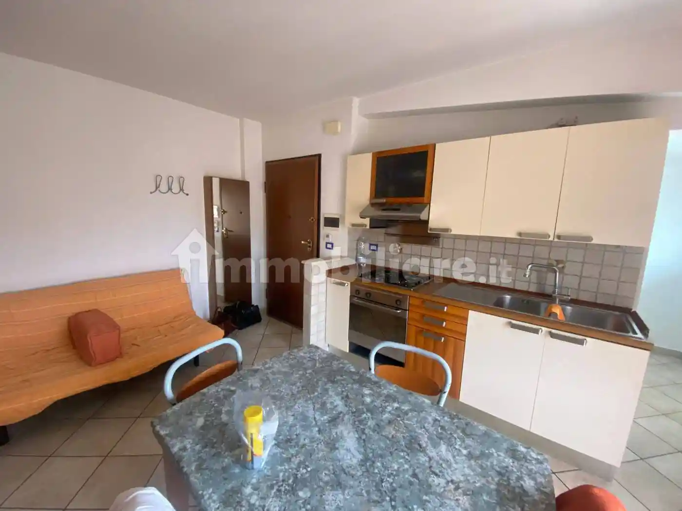 Trilocale buono stato, quarto piano, Centro, Alba Adriatica - foto 3