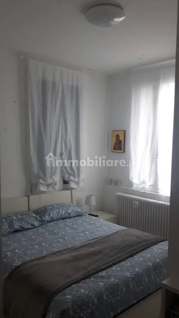 Bilocale buono stato, primo piano, Centro, Colle Umberto - foto 2