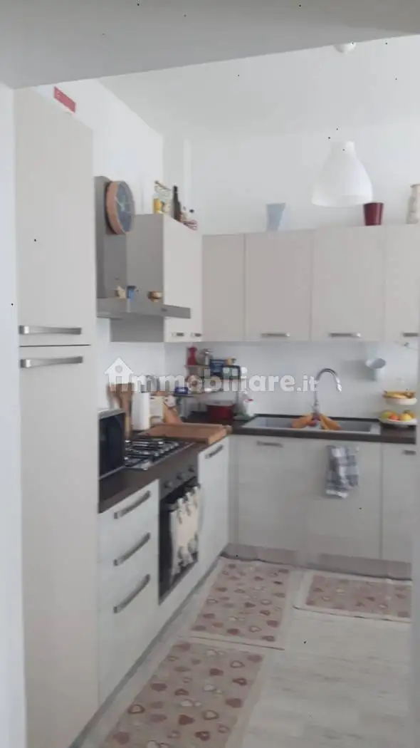 Bilocale buono stato, primo piano, Centro, Colle Umberto - foto 3