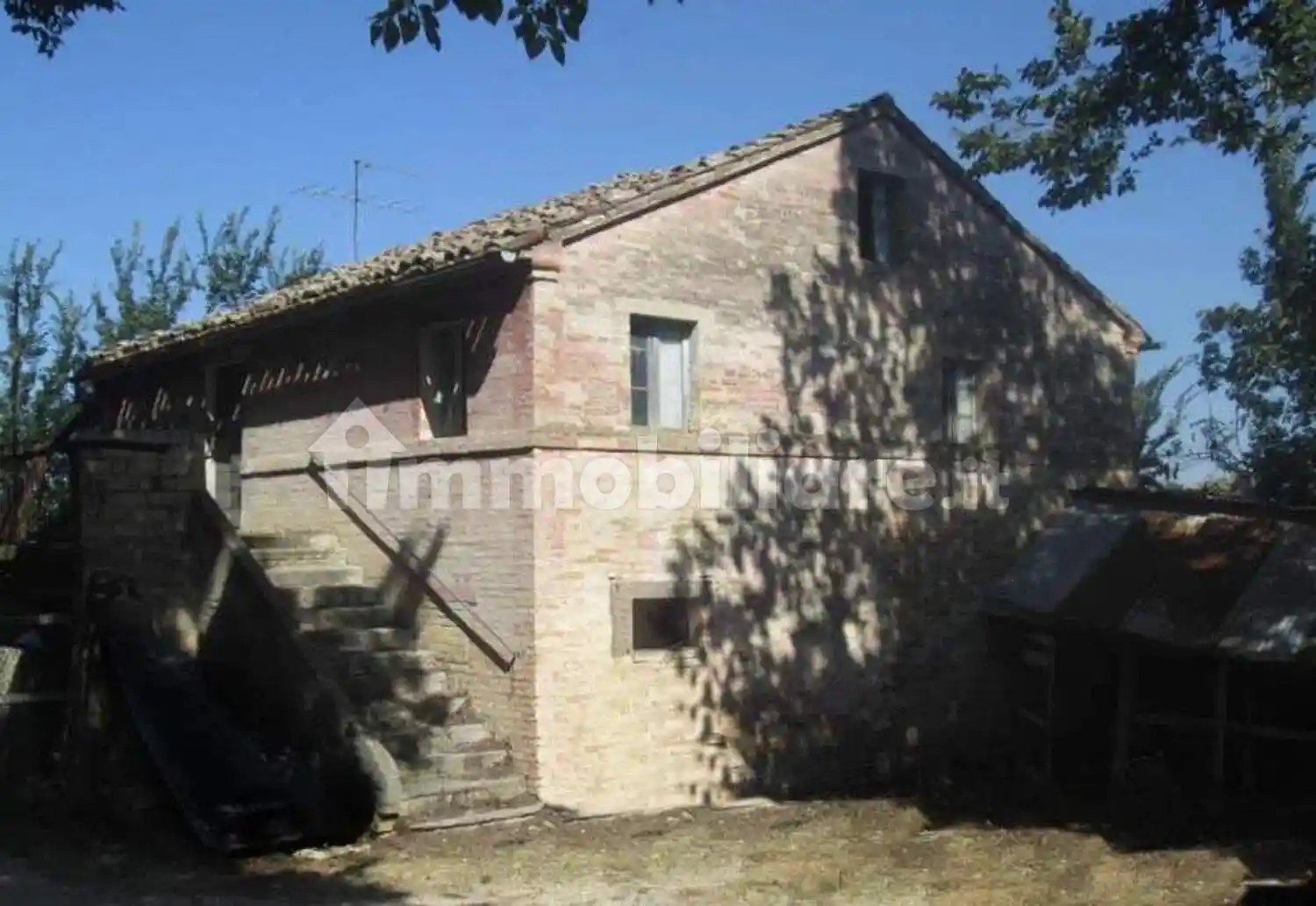 Rustico - Casale in vendita a Montegranaro