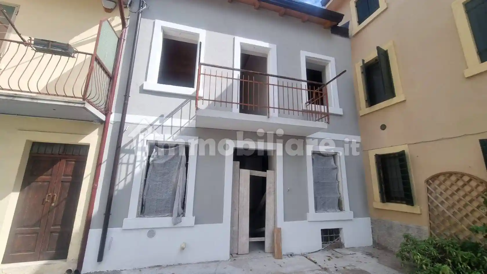 Casa indipendente in vendita a Negrar di Valpolicella