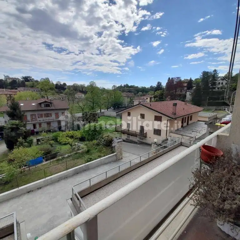 Appartamento in affitto a Ivrea