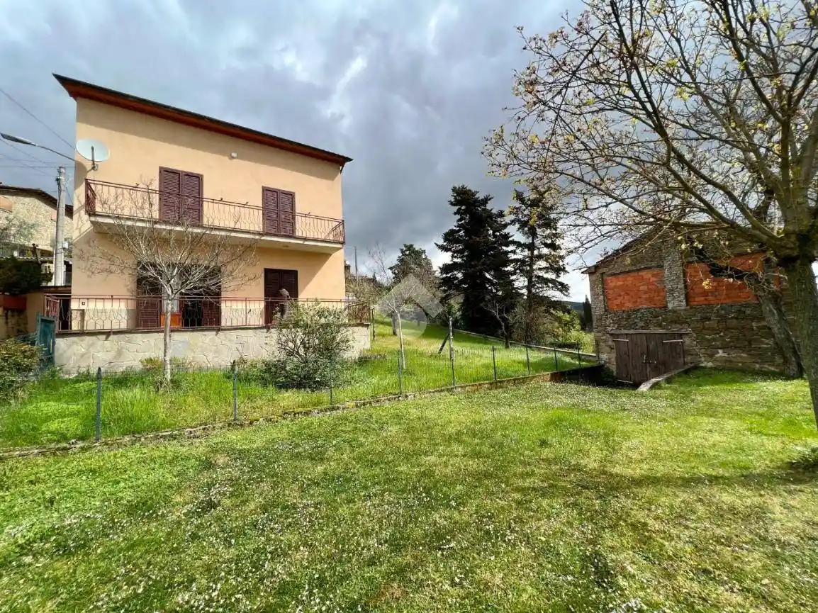 Casa indipendente in vendita a Città di Castello