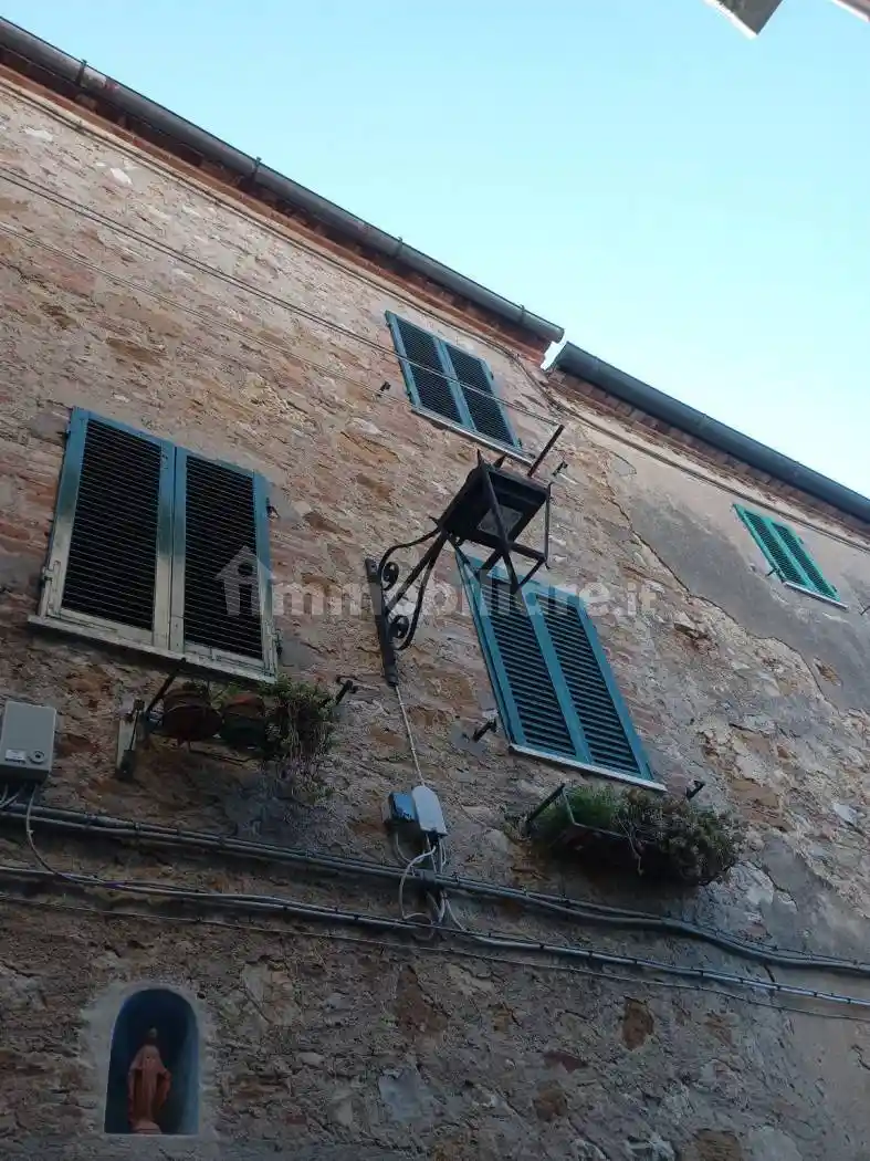 Casa indipendente in vendita a Trequanda