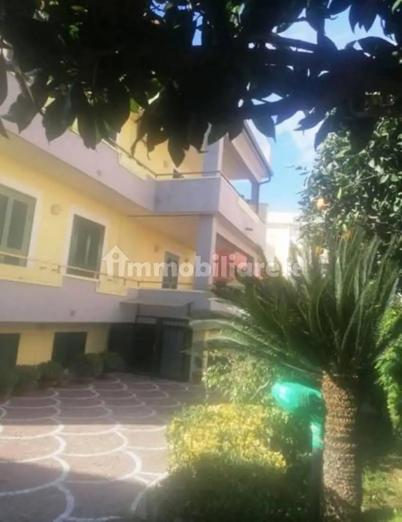 Villa in vendita a Mondragone