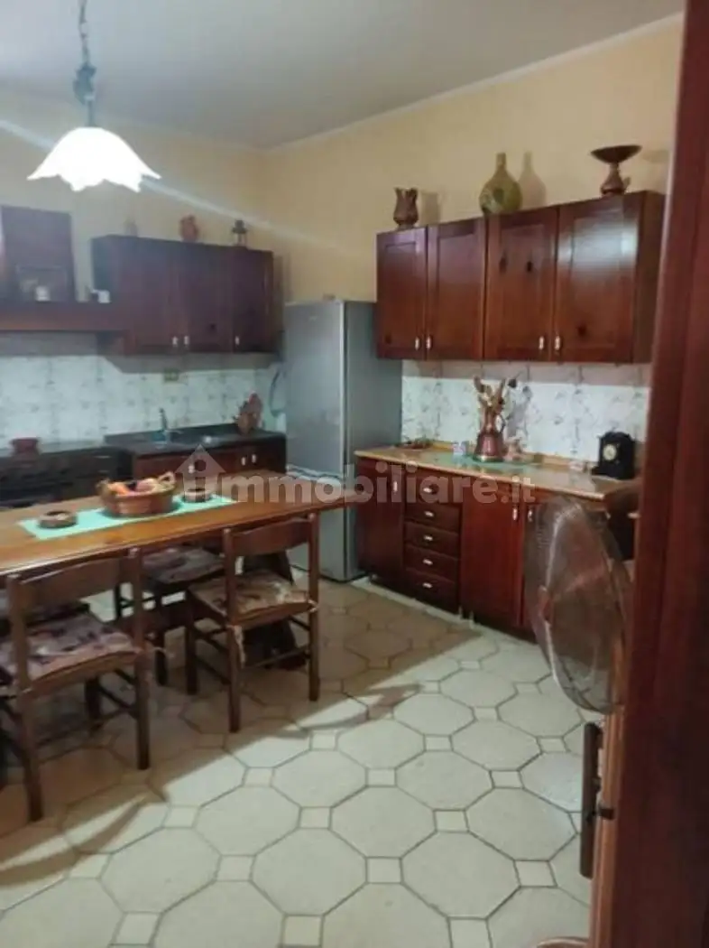 Villa in vendita a Mondragone