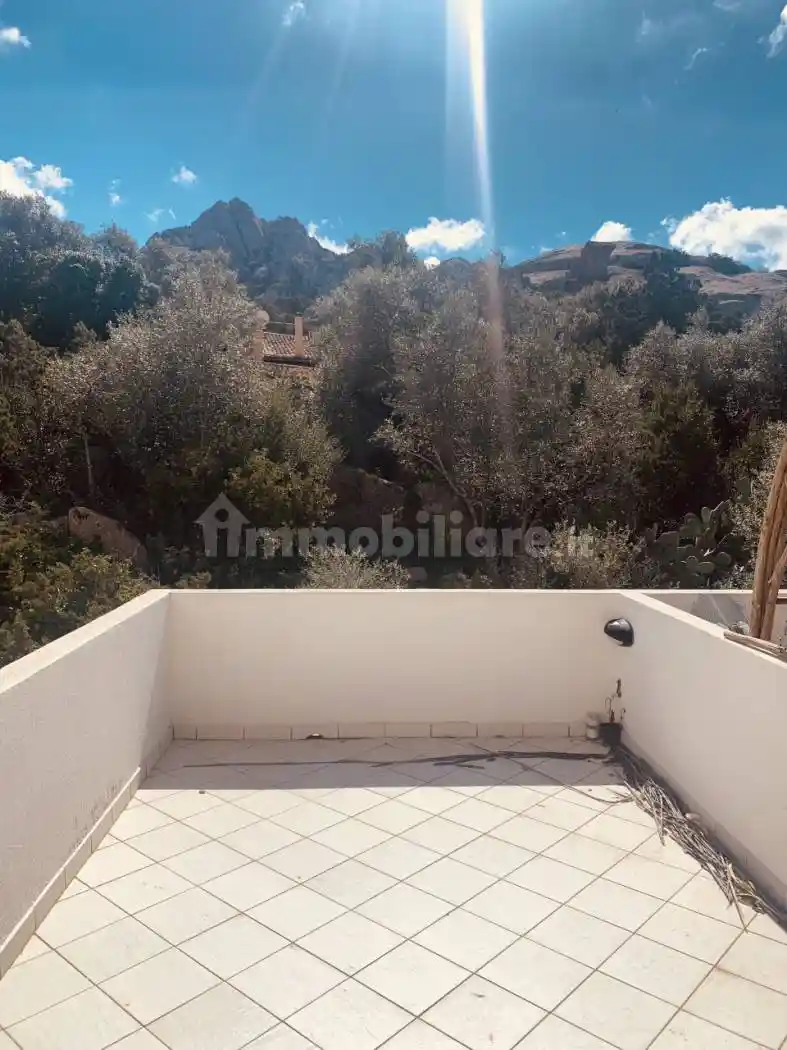 Appartamento in vendita a Arzachena