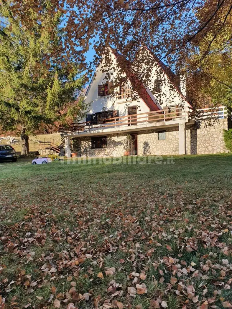Villa in affitto a Tagliacozzo