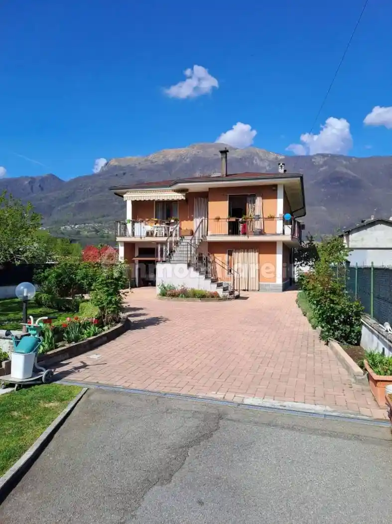 Villa in vendita a Gravellona Toce