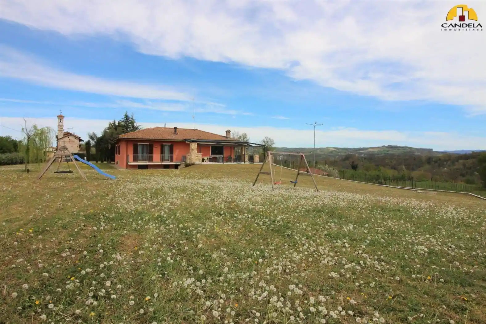 Villa in vendita a Carrù