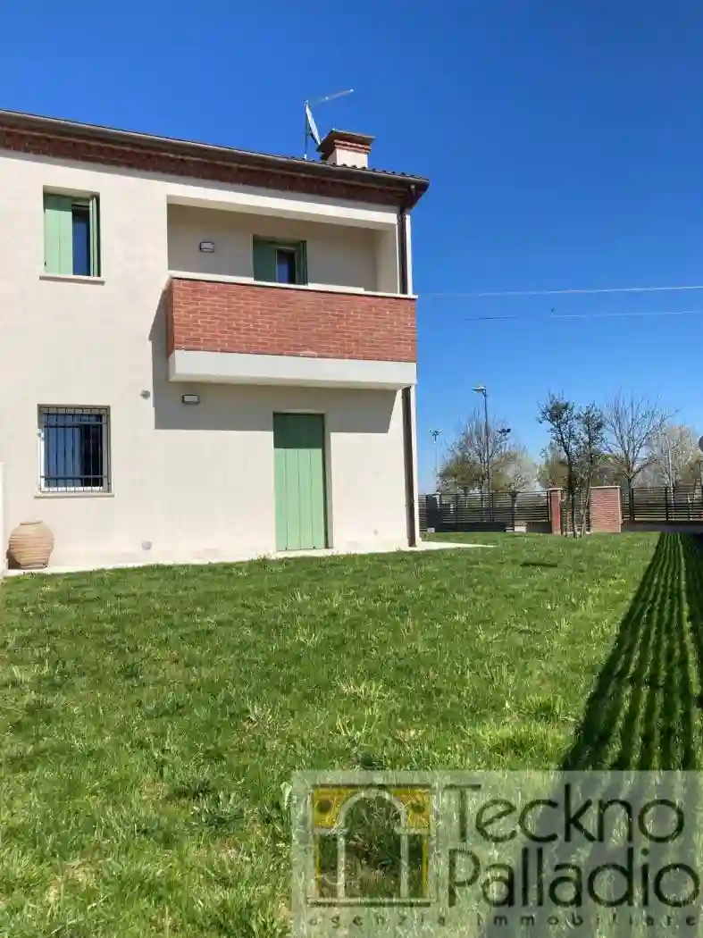 Villetta a schiera - foto 2