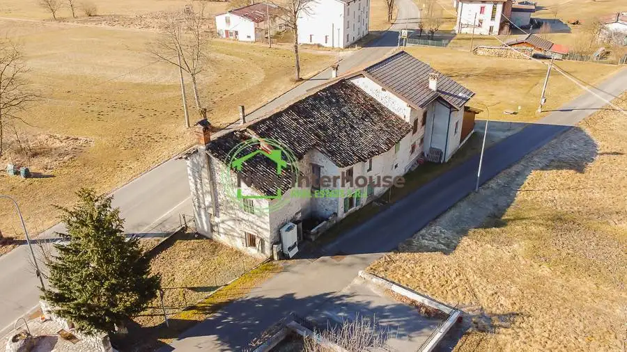 Rustico - Casale in vendita a Claut