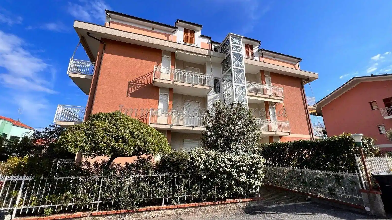 Appartamento in vendita a Loano