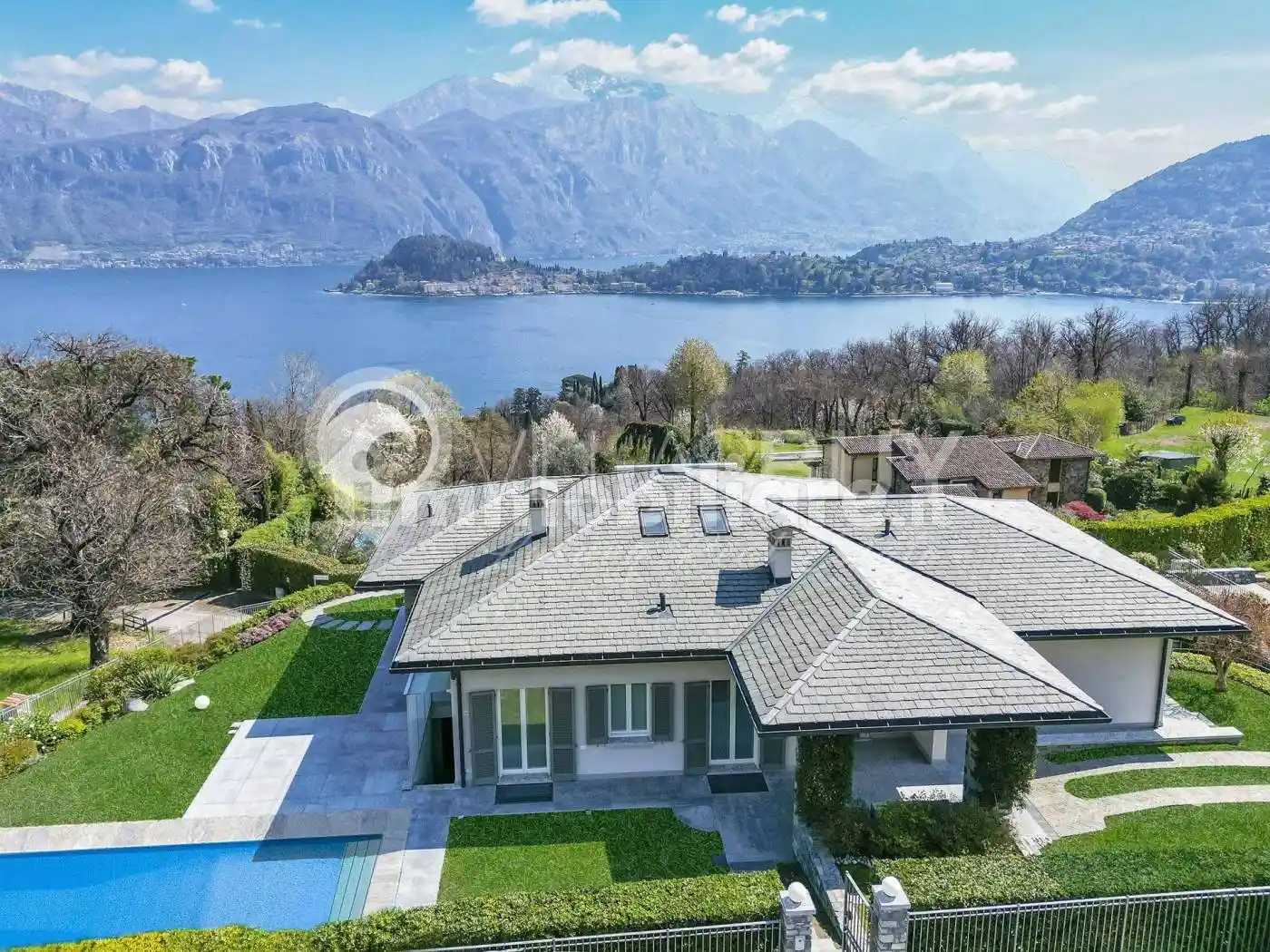 Villa in vendita a Griante