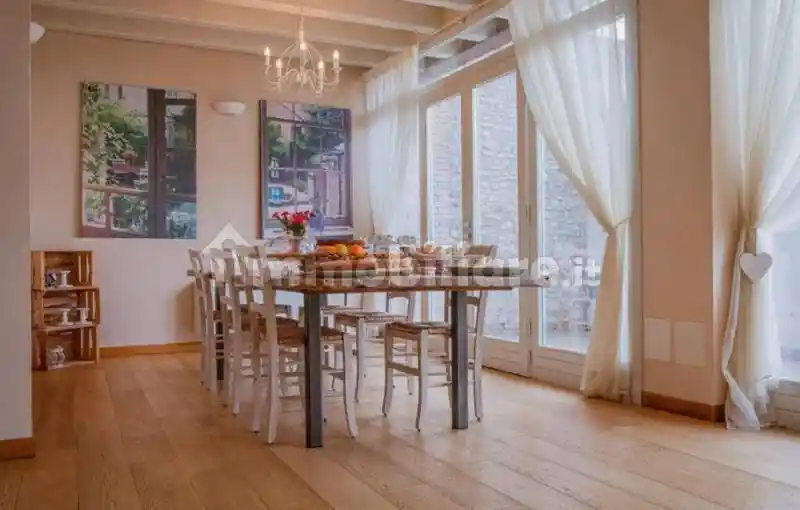 Casa indipendente in vendita a Solferino