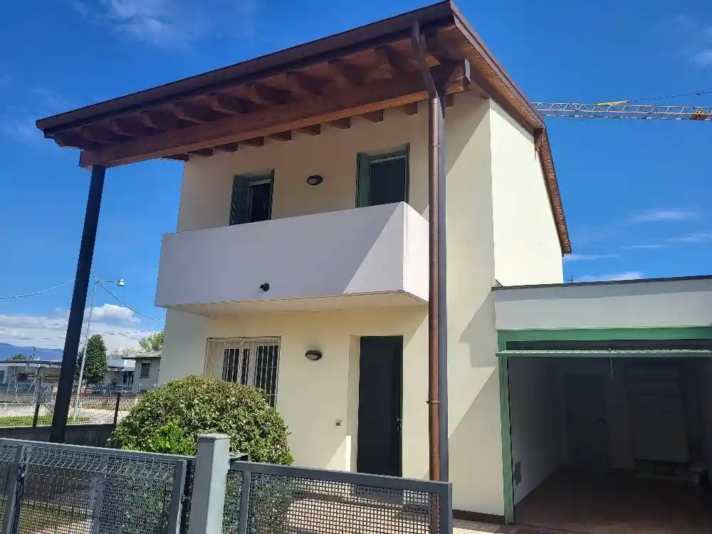 Villetta a schiera in affitto a Caldogno
