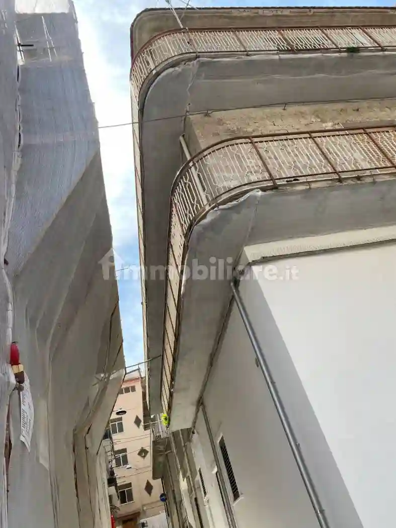 Palazzo - Edificio - foto 2