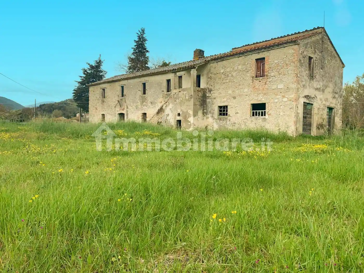 Rustico - Casale in vendita a Perugia