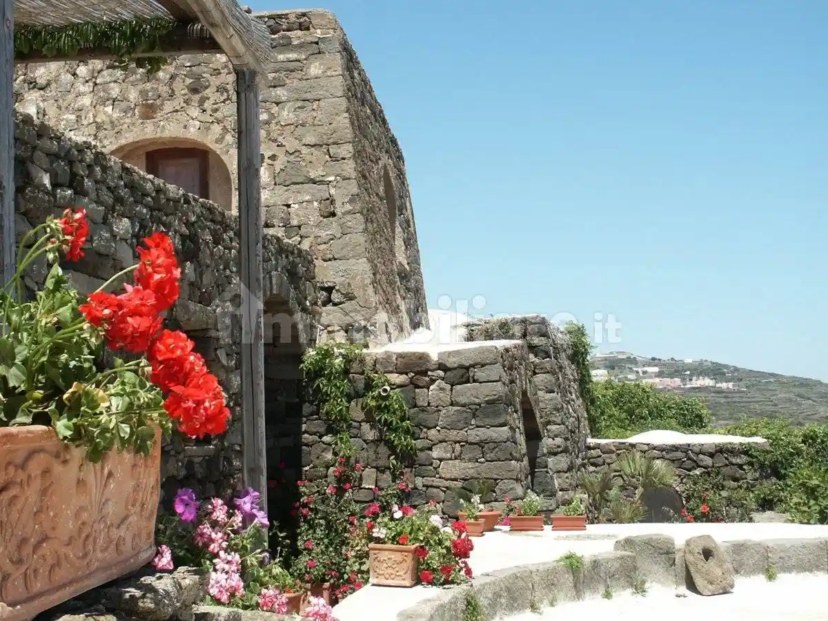 Villa in vendita a Pantelleria