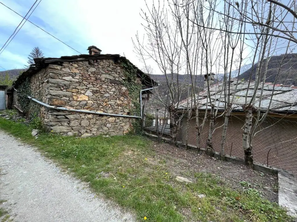 Rustico - Casale in vendita a Perrero