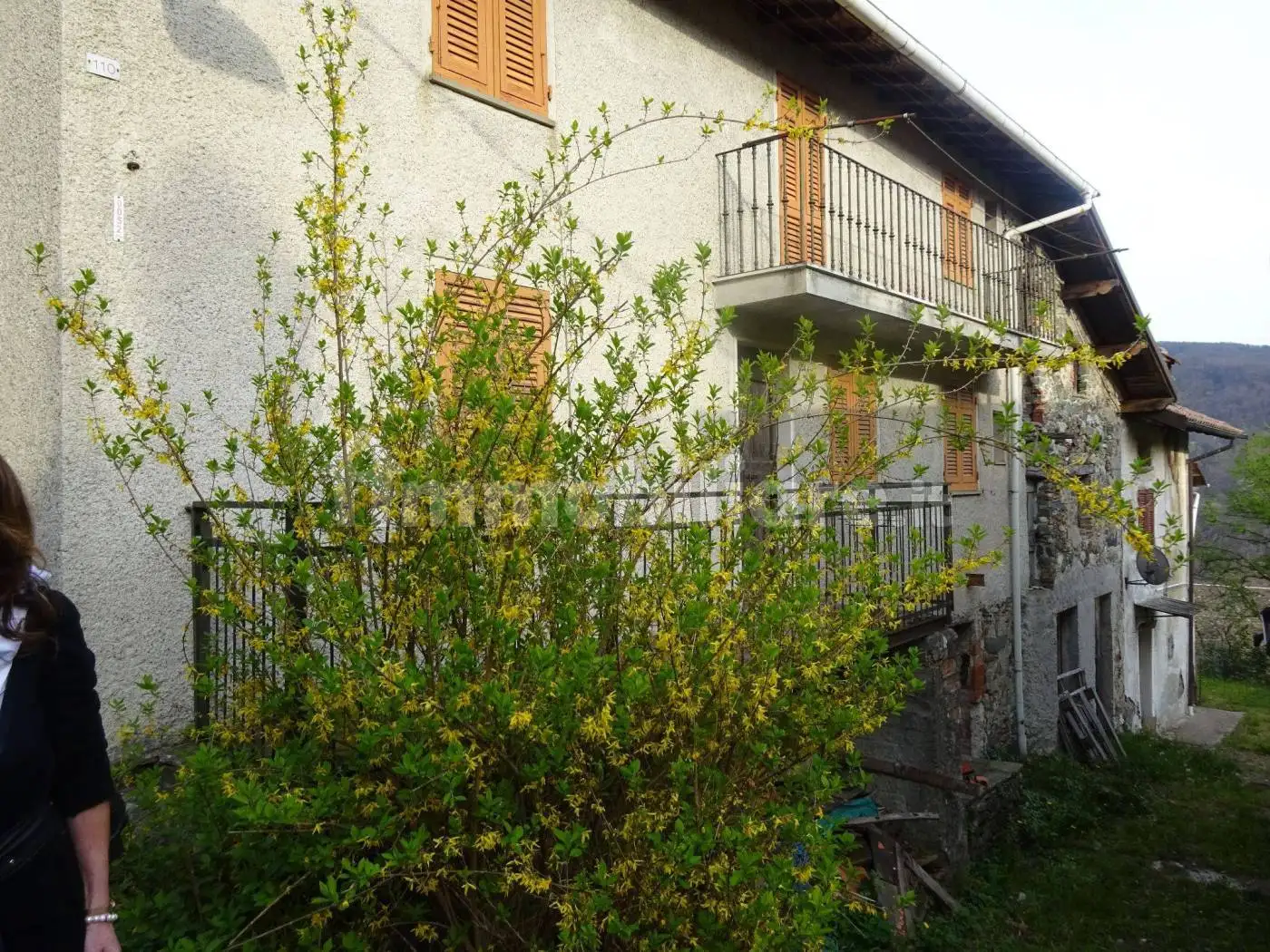 Casa indipendente in vendita a Isola del Cantone