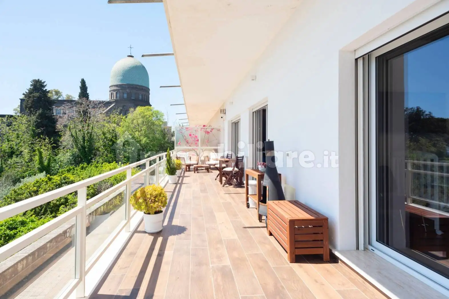 Appartamento in vendita a Napoli