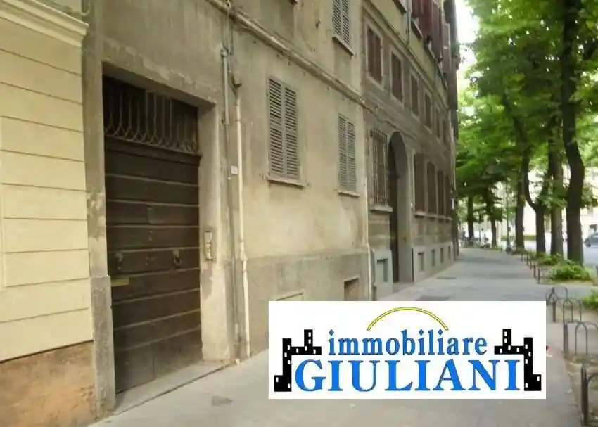 Palazzo - Edificio in vendita a Reggio Emilia