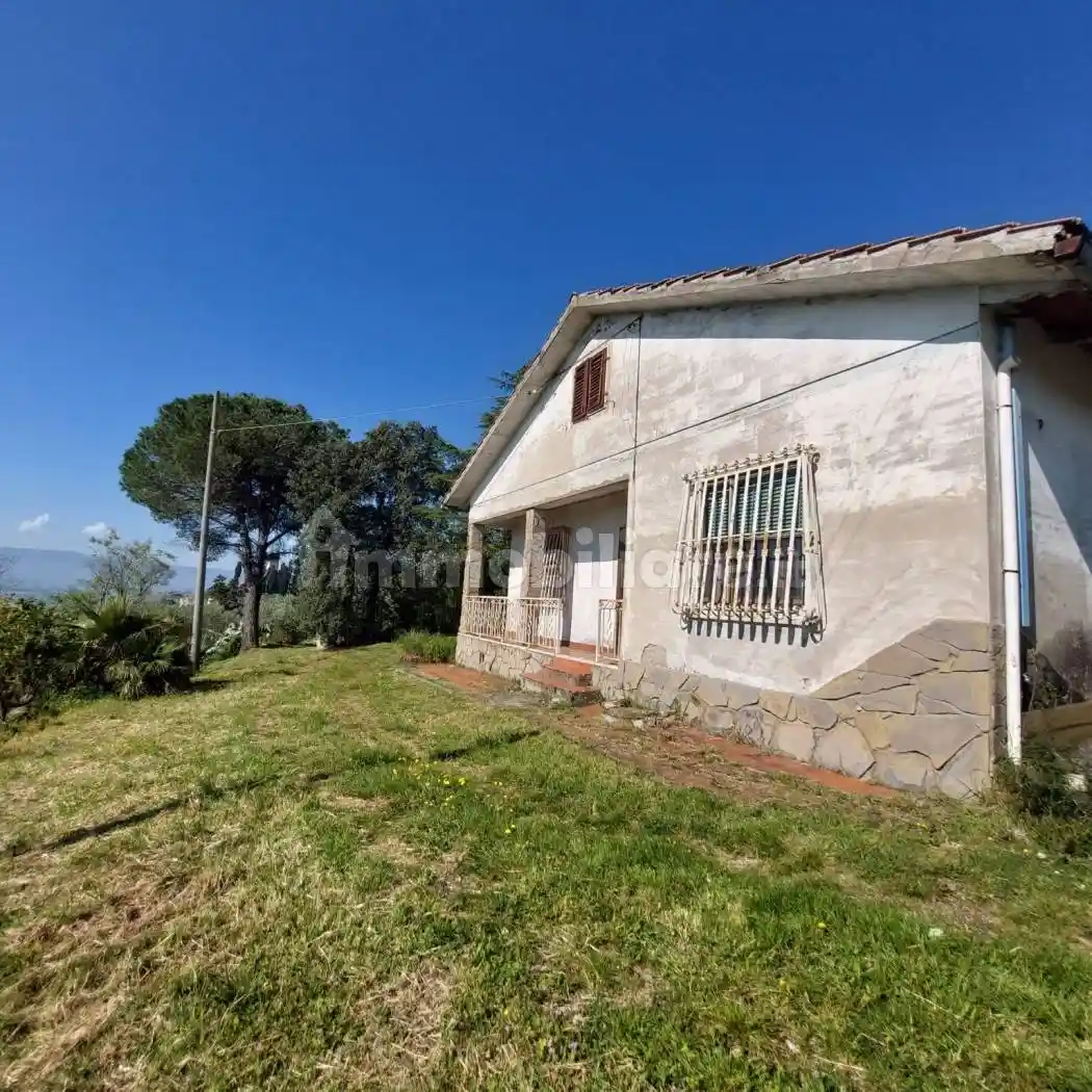 Villa in vendita a Montemurlo