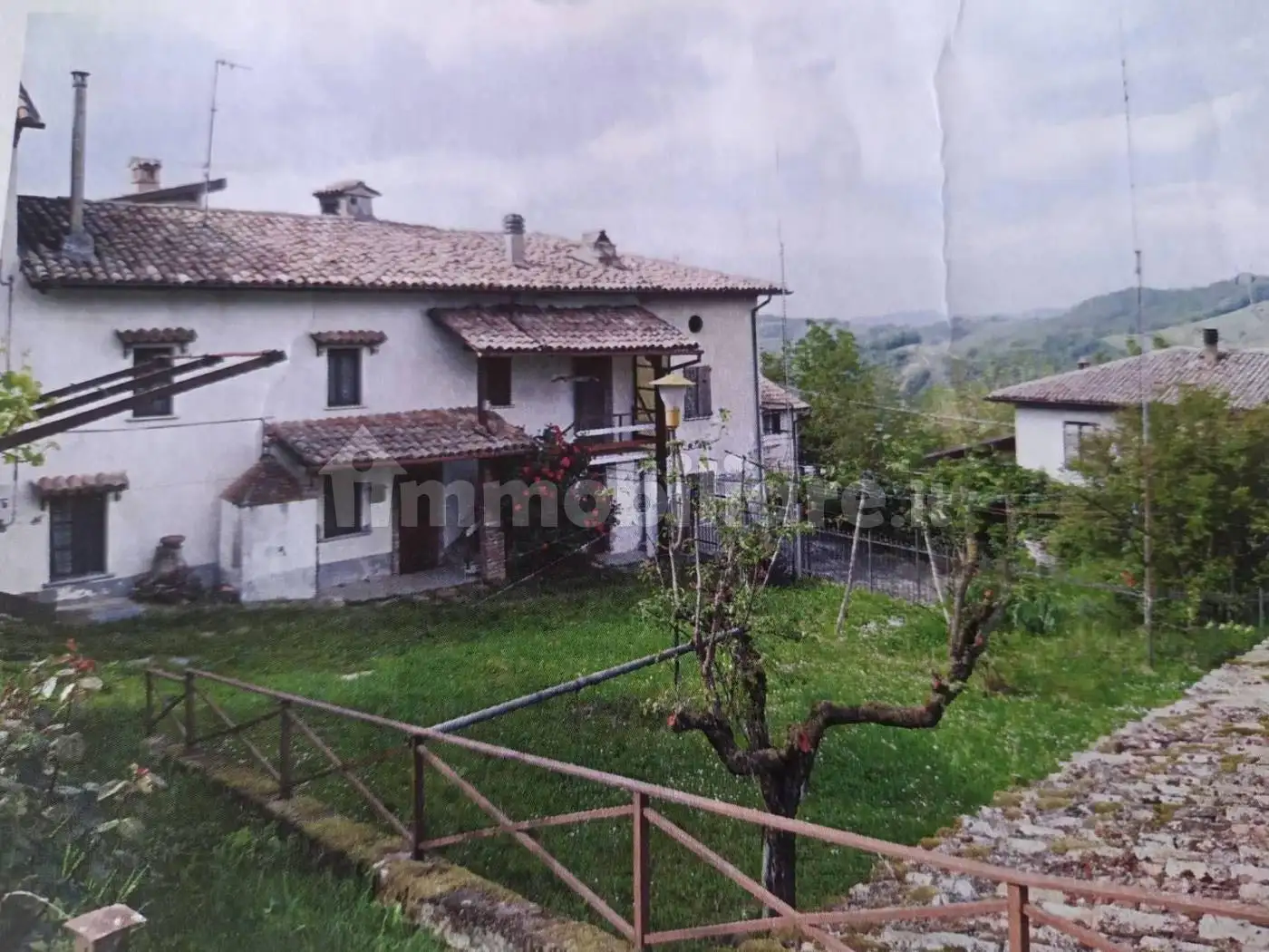 Casa indipendente in vendita a Montesegale