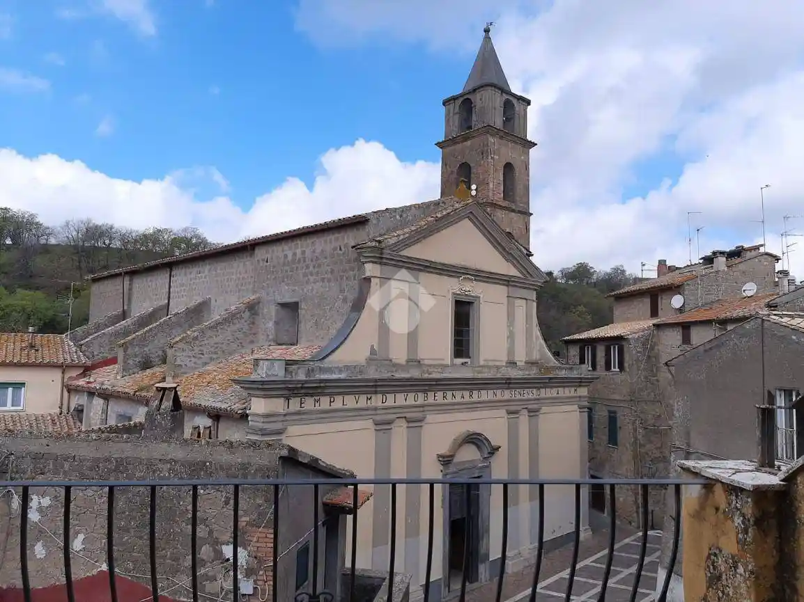 Appartamento in vendita a Piansano